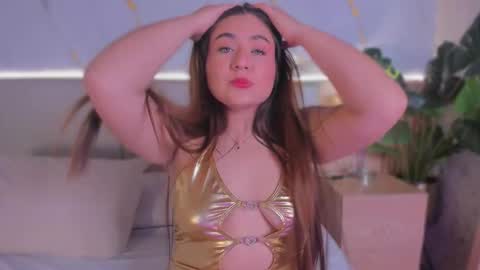 Chloee online show from 10/14/25, 12:06