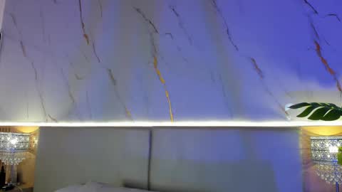 Chloee online show from 11/12/25, 11:54