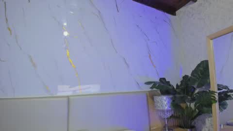 Chloee online show from 11/20/25, 11:21