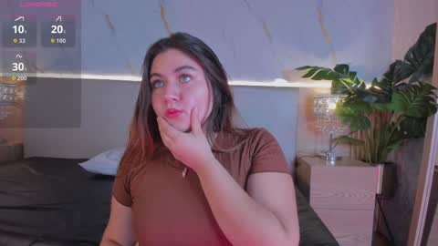 Chloee online show from 11/24/25, 11:43