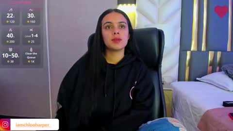  Chloe Harper  online show from 02/18/26, 11:39