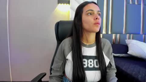  Chloe Harper  online show from 05/30/26, 11:51