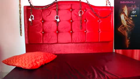 Chloe online show from 02/09/25, 08:56