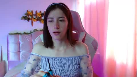 Chloe online show from 02/19/25, 01:06