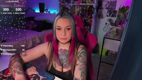 Snapshot of chloekohaku chatting on 02/06/25, 11:32 ChloeKohaku online show from 02/06/25, 11:32