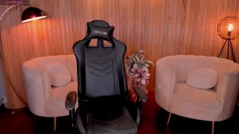 Snapshot of chloemanson chatting on 03/03/25, 10:20 Chloe OF chloemanson online show from 03/03/25, 10:20