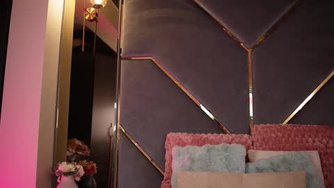 chloemin_ online show from 02/05/26, 09:14