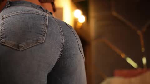 chloemin_ online show from 02/19/26, 06:09