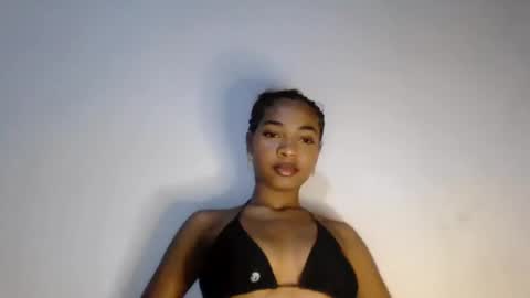 Snapshot of chloeplaisir chatting on 08/07/26, 12:40 chloeplaisir online show from 08/07/26, 12:40