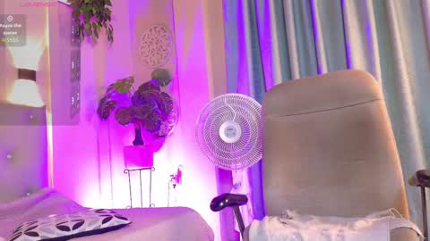 Chloe rosse online show from 10/03/25, 01:13