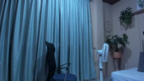 Snapshot of chloerossee chatting on 04/11/26, 07:07 Chloe rosse online show from 04/11/26, 07:07