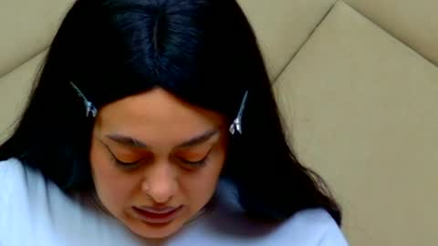 Chloe Vee online show from 04/03/26, 04:54