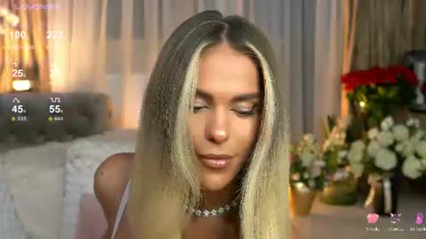 Chloe online show from 07/18/26, 08:45