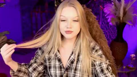 ChloeWight online show from 03/12/26, 11:27