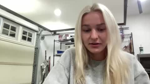 Chloe Babe online show from 01/14/26, 06:30