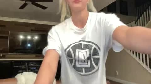 Chloe Babe online show from 02/22/26, 06:13