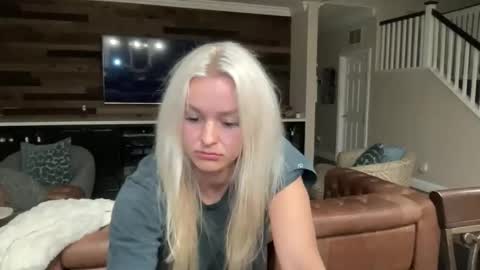 Snapshot of chloexbabe chatting on 03/08/26, 05:22 Chloe Babe online show from 03/08/26, 05:22