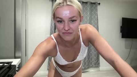 Chloe Babe online show from 05/20/26, 05:35