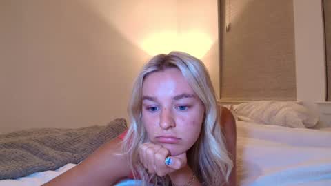 Snapshot of chloexbabe chatting on 07/04/26, 07:25 Chloe Babe online show from 07/04/26, 07:25