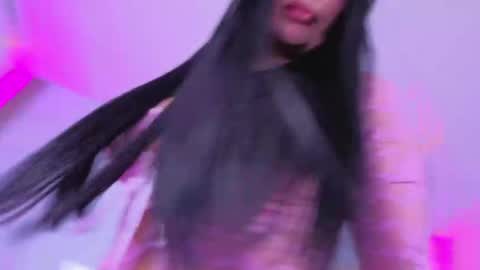 Snapshot of chlooee_ chatting on 06/05/26, 02:51 Chlooe online show from 06/05/26, 02:51