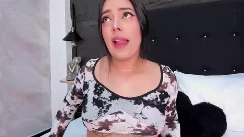 Chloe Scott online show from 10/31/25, 12:50