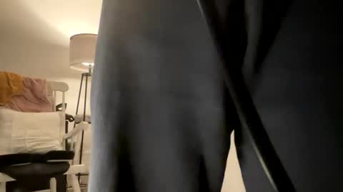 bbc solo online show from 12/22/24, 05:34