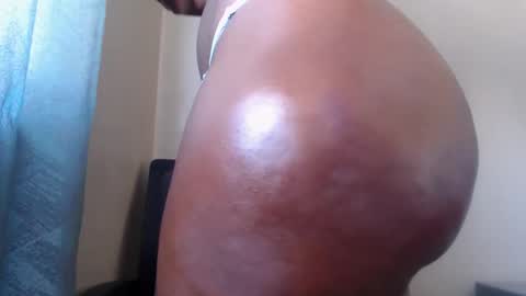 Daisy online show from 12/02/25, 06:19