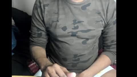 Snapshot of chocdude2877 chatting on 01/07/25, 05:12 Choc online show from 01/07/25, 05:12