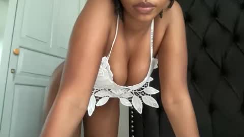 Snapshot of choclety chatting on 02/22/26, 10:03 choclety online show from 02/22/26, 10:03