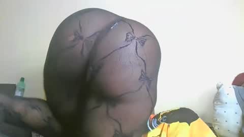 Snapshot of choco_baeb chatting on 01/26/25, 04:30 nei online show from 01/26/25, 04:30