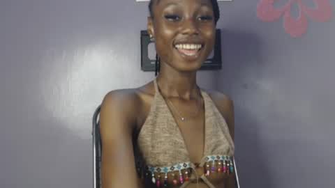 Snapshot of choco_petitqueen chatting on 01/09/25, 11:14 choco_petitqueen online show from 01/09/25, 11:14