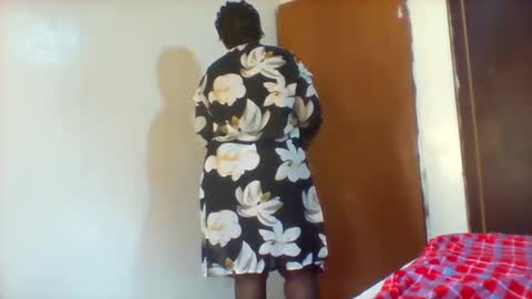 chocobabe002 online show from 01/17/26, 08:41