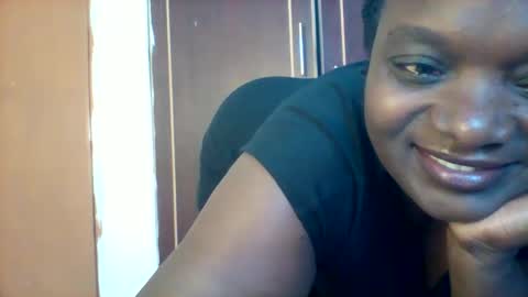 chocobabe002 online show from 04/17/26, 05:21