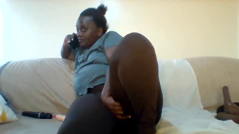 Snapshot of chocobabe002 chatting on 07/01/26, 06:37 chocobabe002 online show from 07/01/26, 06:37