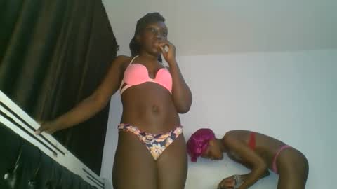 chocobear22 online show from 12/13/25, 09:09