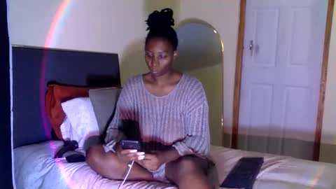 Snapshot of chocolate808 chatting on 04/19/26, 05:56 Exotic Chocolate online show from 04/19/26, 05:56