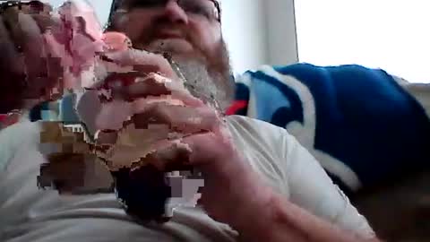 chocolate_lover32 online show from 07/11/26, 06:54