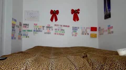 Melina online show from 02/10/25, 11:55