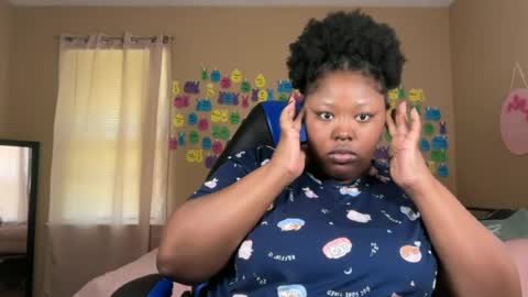 Snapshot of chocolatebunnyxx69 chatting on 06/19/26, 06:56 Melina online show from 06/19/26, 06:56