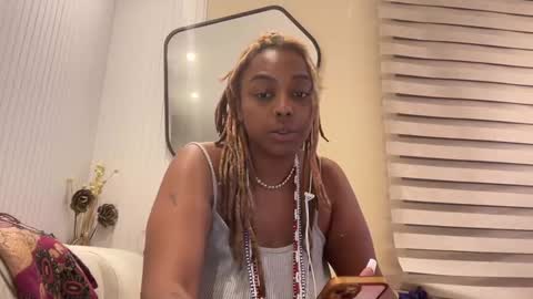 ChocolateCakeQueen online show from 12/02/24, 04:09