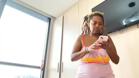 ChocolateCakeQueen online show from 02/13/25, 07:10