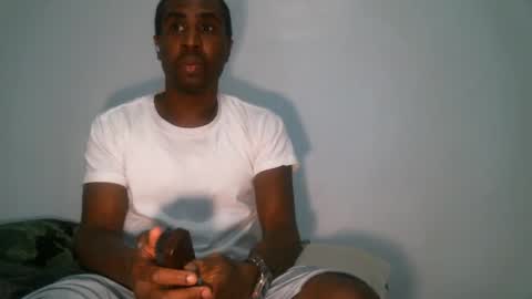 Snapshot of chocolatedolla chatting on 01/10/25, 03:18 chocolatedolla online show from 01/10/25, 03:18