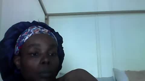 Snapshot of chocolatedrop_ chatting on 06/04/26, 03:40 chocolatedrop_ online show from 06/04/26, 03:40