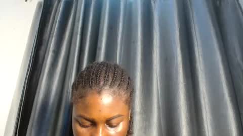 Snapshot of chocoslut22 chatting on 10/27/25, 03:43 chocoslut22 online show from 10/27/25, 03:43