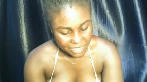 Snapshot of chocoslut22 chatting on 11/01/25, 05:37 chocoslut22 online show from 11/01/25, 05:37