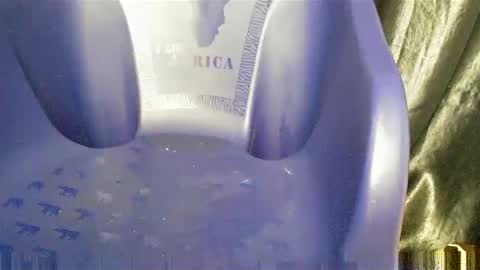 Snapshot of chocoslut22 chatting on 11/02/25, 09:28 chocoslut22 online show from 11/02/25, 09:28