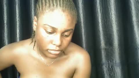 Snapshot of chocoslut22 chatting on 11/21/25, 07:45 chocoslut22 online show from 11/21/25, 07:45