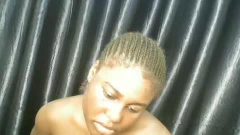 Snapshot of chocoslut22 chatting on 11/29/25, 05:10 chocoslut22 online show from 11/29/25, 05:10