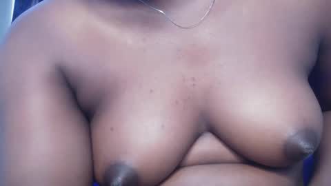 Snapshot of chocoslut22 chatting on 12/02/25, 04:07 chocoslut22 online show from 12/02/25, 04:07