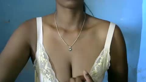 choe03 online show from 10/04/25, 09:29